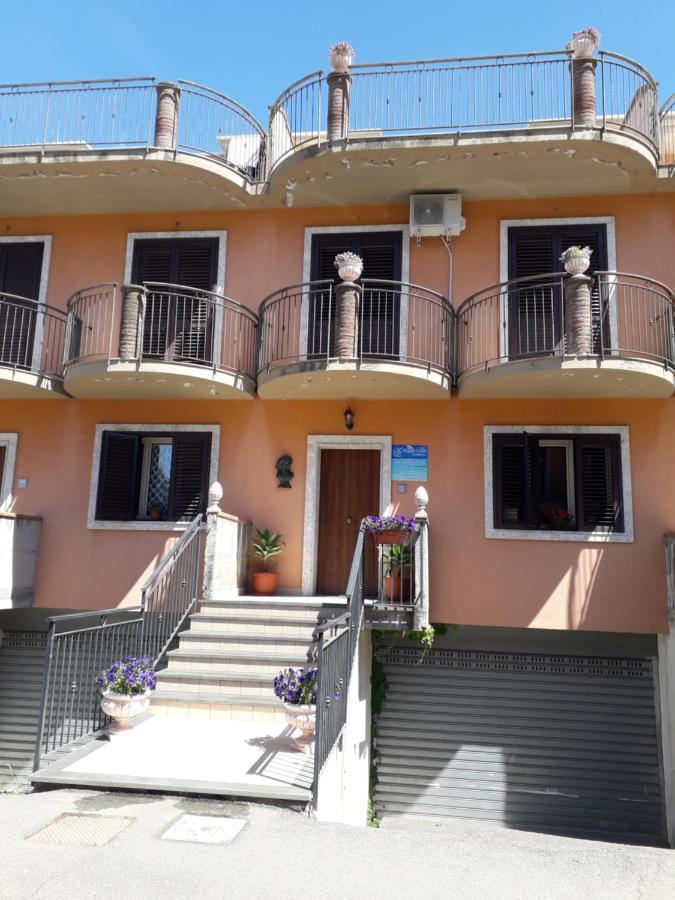 Profumo Di Mare Bed and Breakfast Giardini Naxos Eksteriør billede